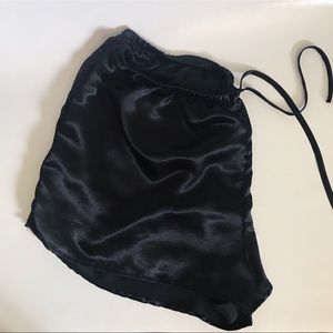 Gilligan & O’Malley Black Sleep Shorts